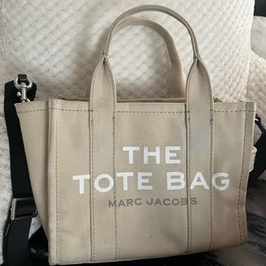 marc jacobs tote bag